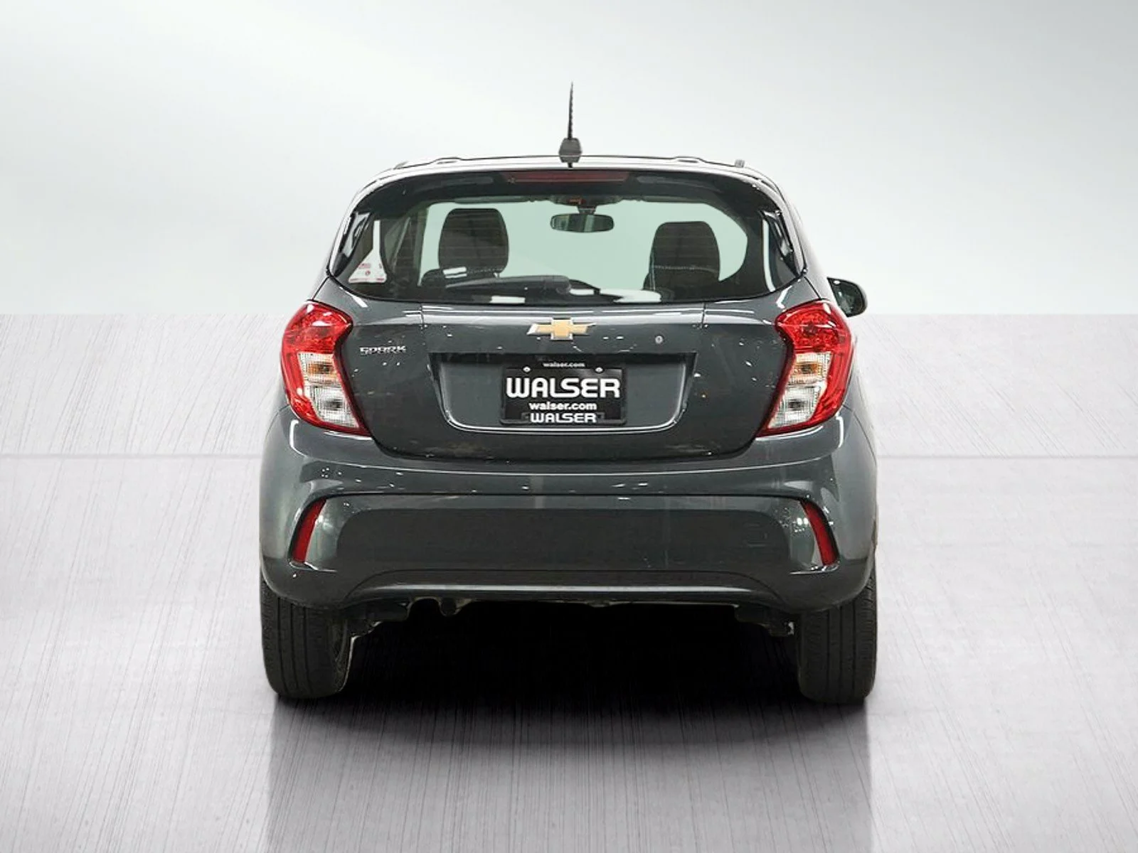 Used 2020 (Metallic paint.) Chevrolet LS image 4