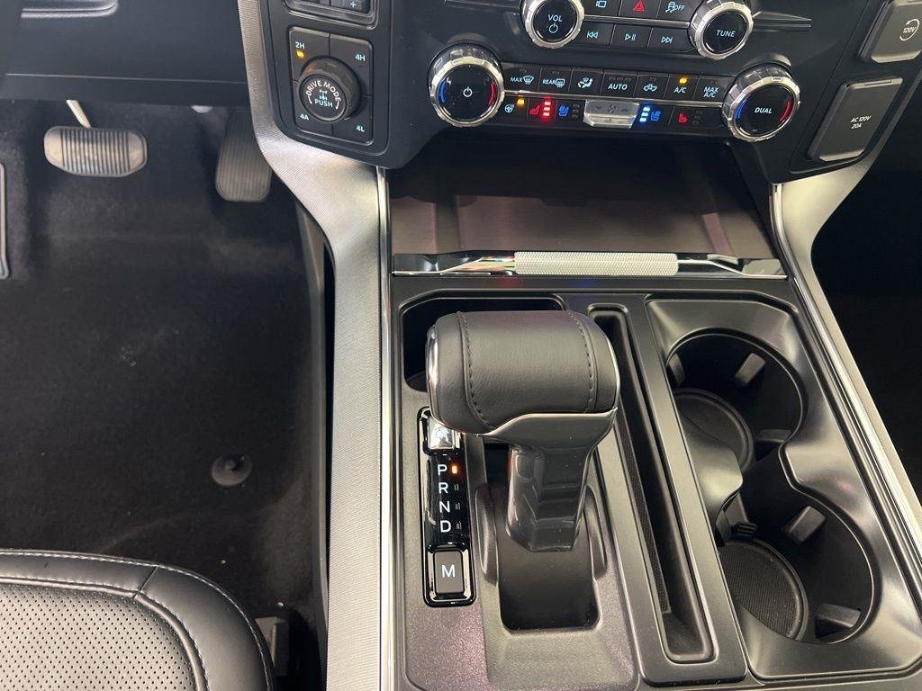 Used 2025 Gray Metallic Ford Platinum image 19