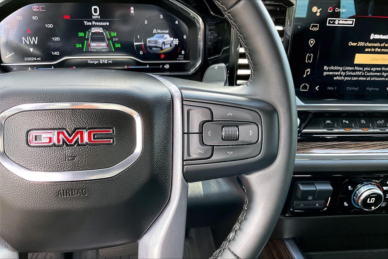Used 2024 Dynamic Blue Metallic GMC Elevation image 25