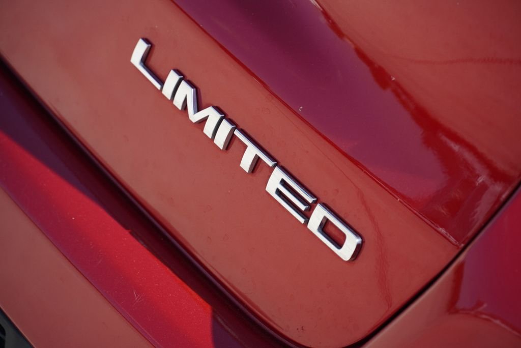 Used 2025 Red Jeep Limited image 10