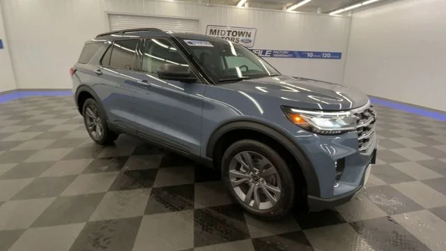New 2026 Vapor Blue Metallic Ford Active image 2