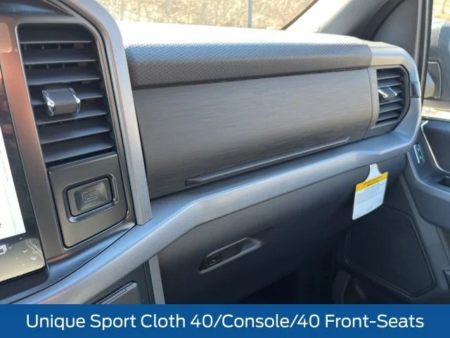 New 2026 Oxford White Ford XLT image 40