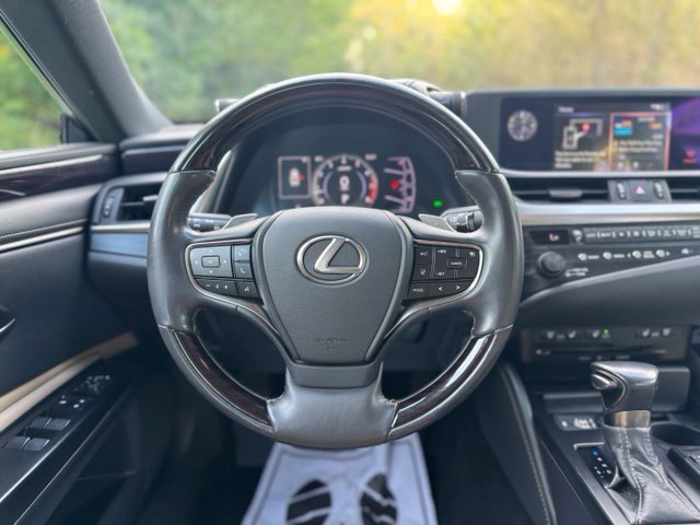 Used 2020 Beige Metallic Lexus 350 image 22