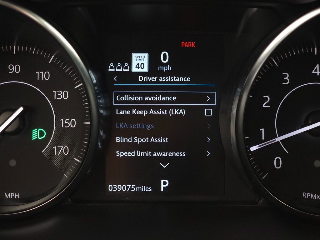 2020 JAGUAR E-PACE - Image 22