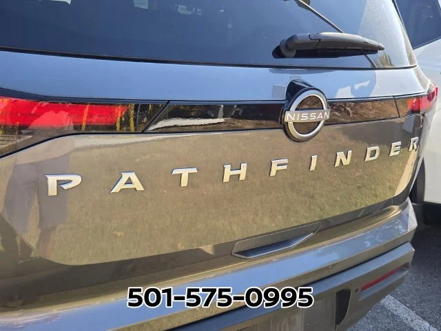 Used 2025 Gray Nissan SV image 10