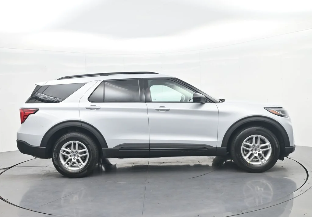 New 2026 White Ford Active image 6