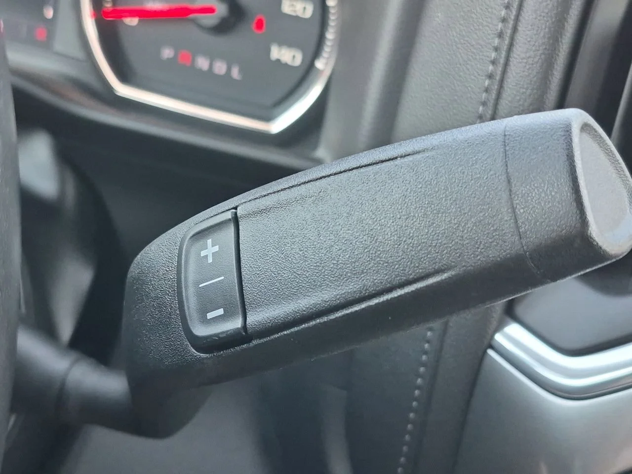 Used 2021 SUMMIT WHITE Chevrolet LT Trail Boss image 15