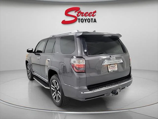 Certified Used 2019 MAGNETIC GRAY MET. Toyota  image 2