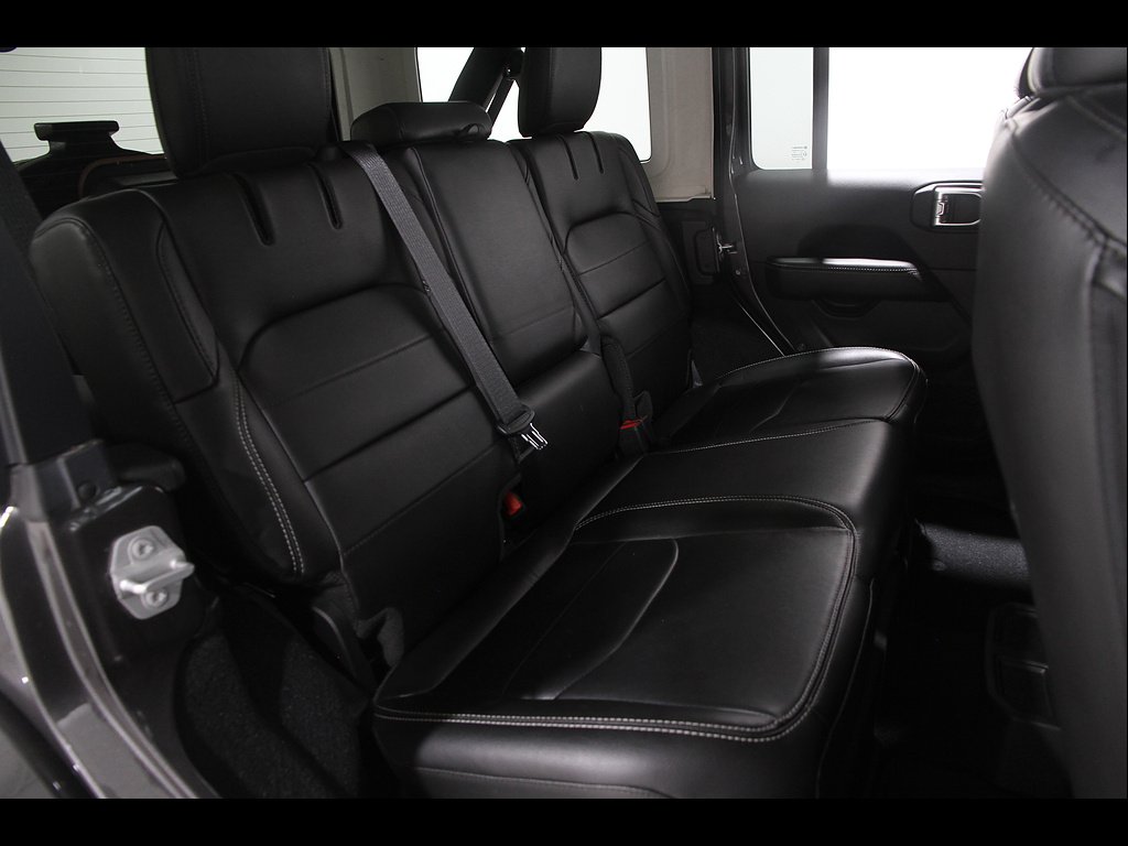 Used 2022 Granite Crystal Metallic Clear Coat Jeep Sahara 4xe image 20