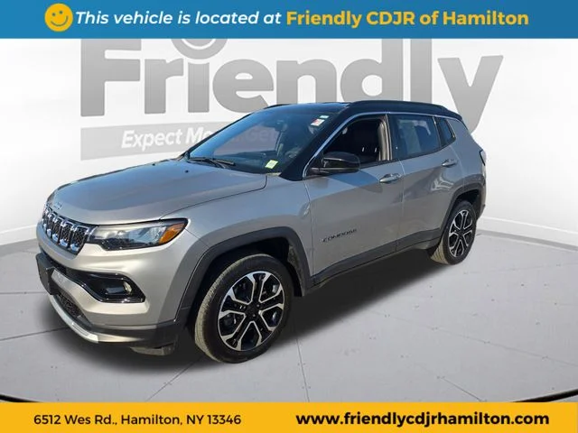 Used 2024 Silver Jeep Limited image 1