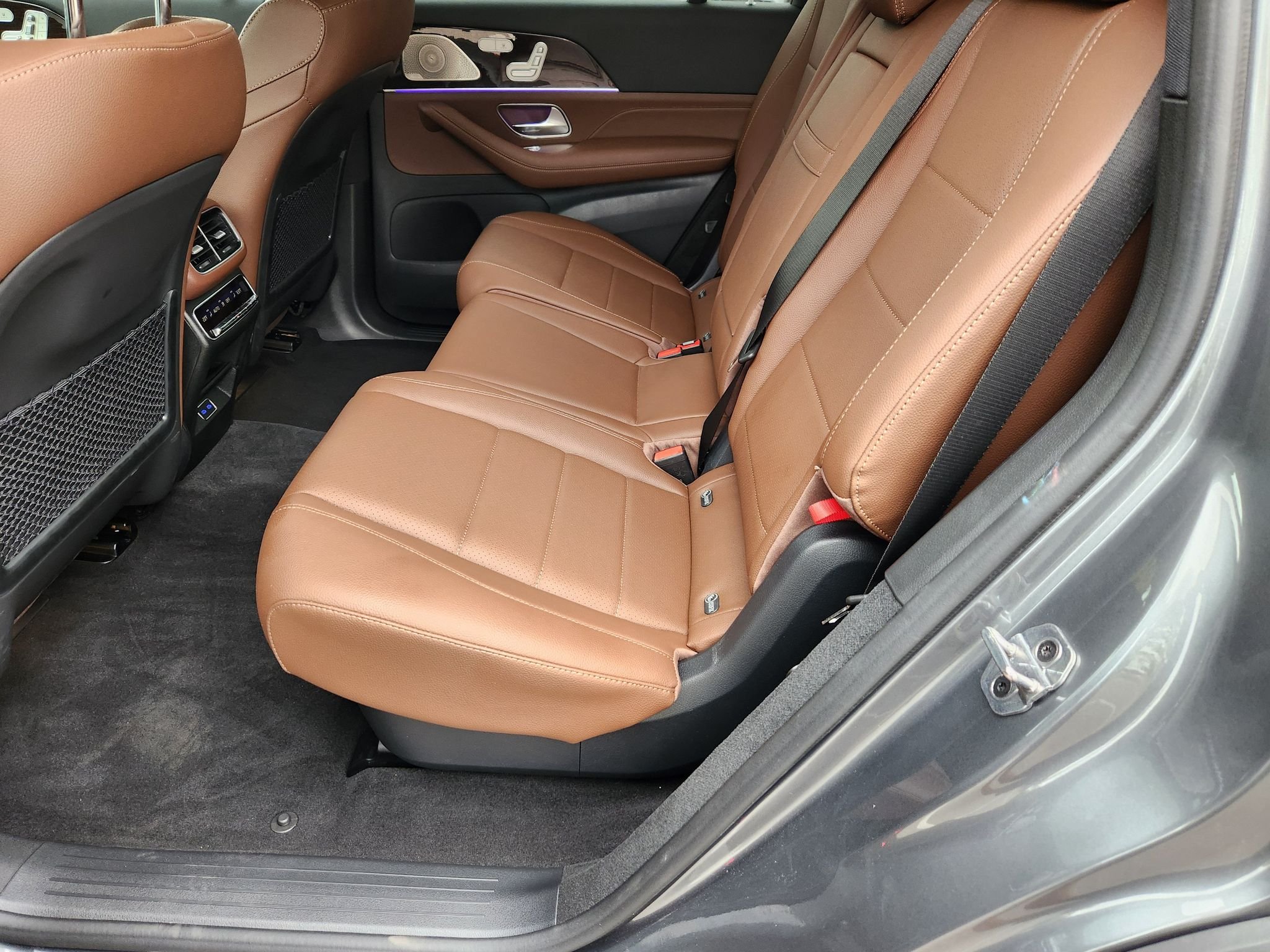 Certified Used 2026 Selenite Grey Metallic Mercedes-Benz 450 4MATIC® image 38