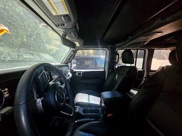 Used 2023 White Jeep Sahara 4xe image 10
