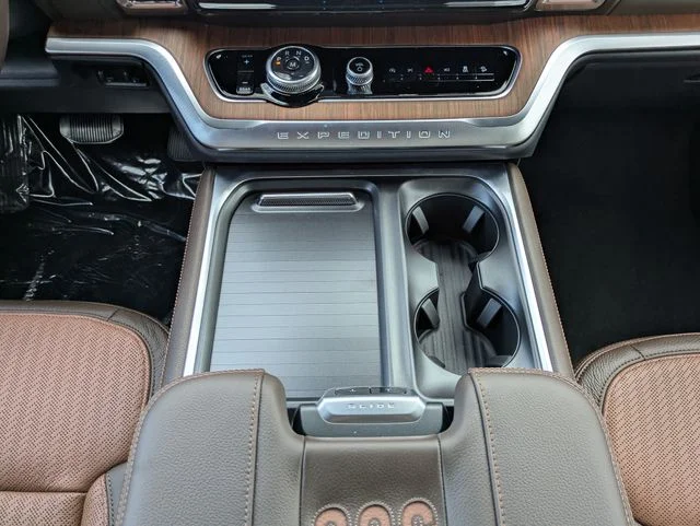 New 2026 Gray Ford King Ranch image 19