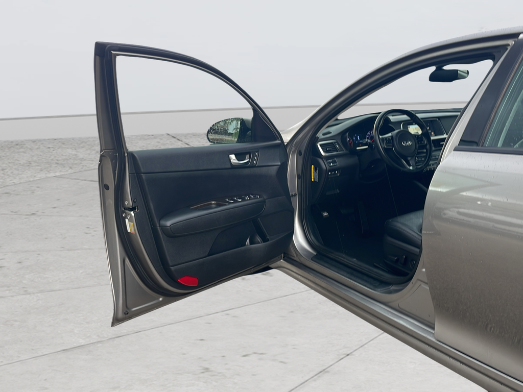 Used 2016 Gray Kia EX image 35