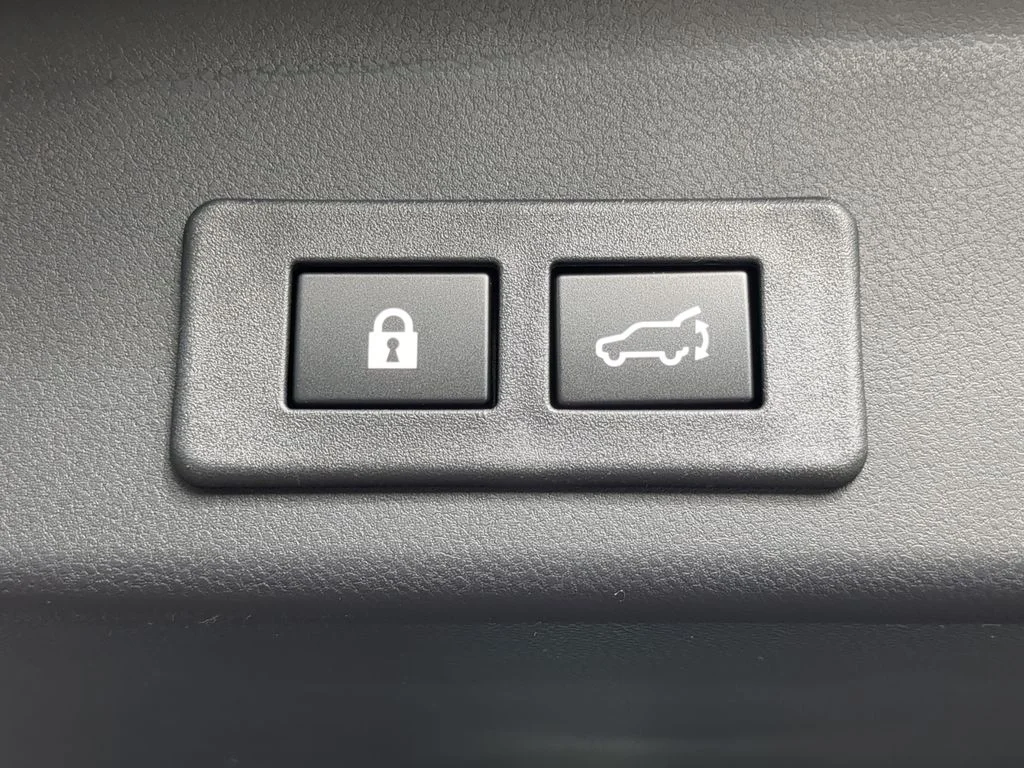 2026 Subaru Ascent Touring - Photo 10