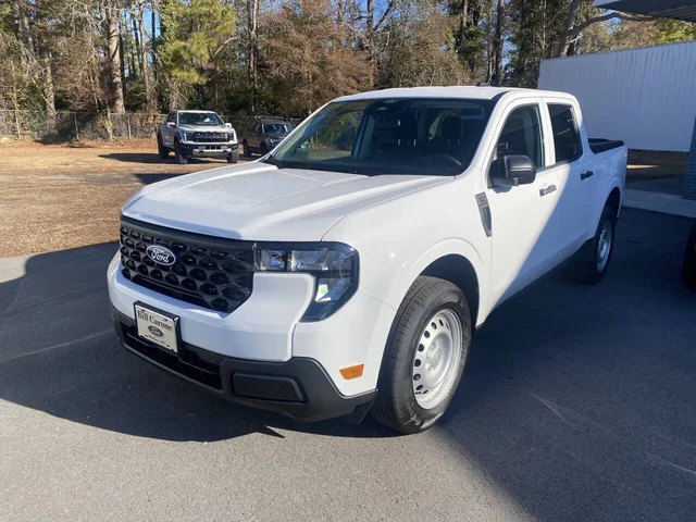 2026 Ford Maverick XL
