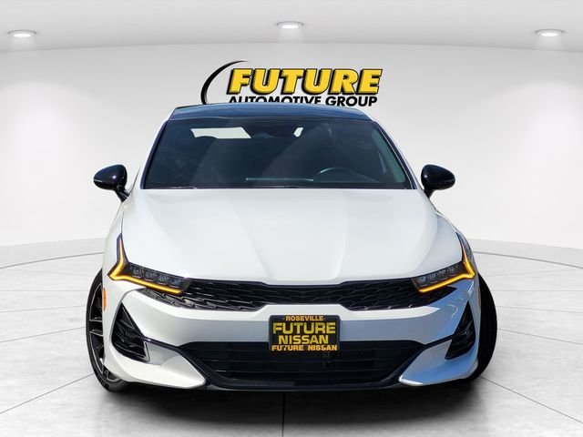 Used 2024 White Kia GT image 2