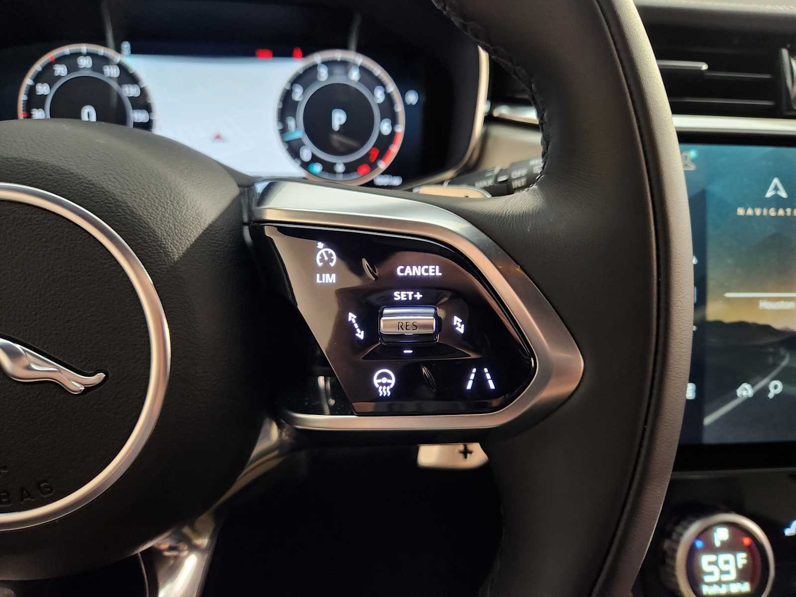 2026 Jaguar F-Pace R-Dynamic S - Photo 29