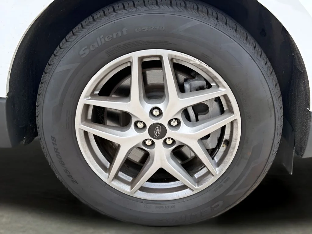 Used 2024 White Ford SEL image 35