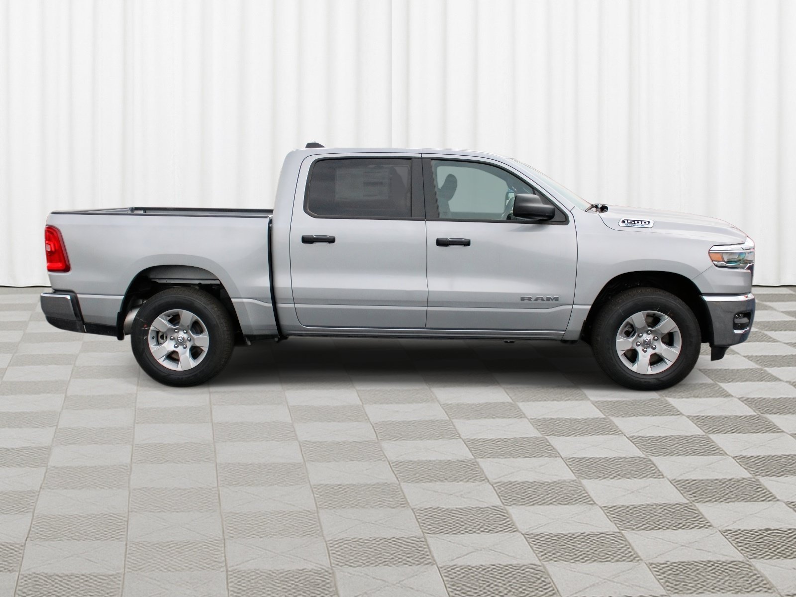 New 2026 Silver Zynith Exterior Paint RAM Big Horn image 31