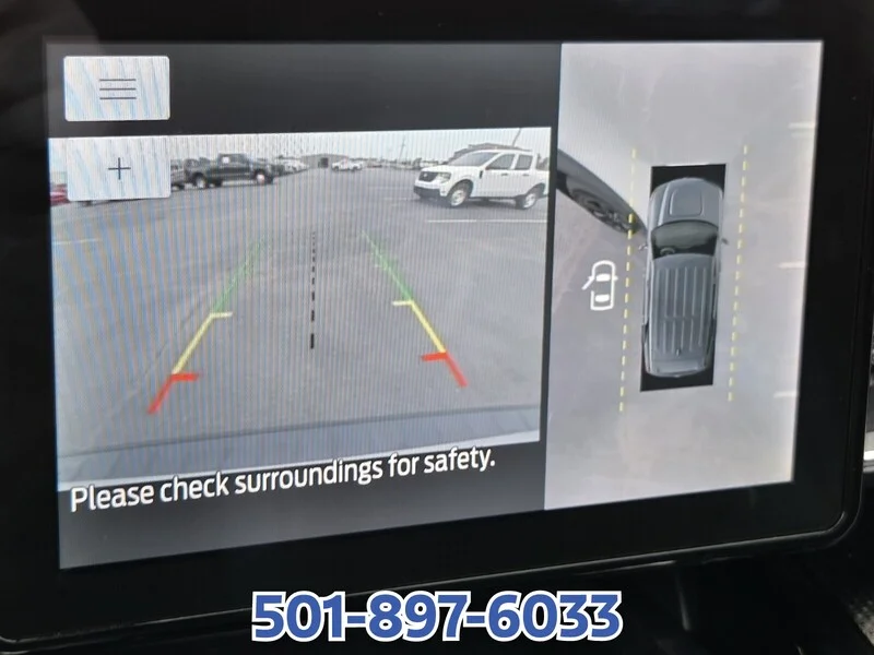 Used 2023 WHITE FORD ST-LINE RWD image 21