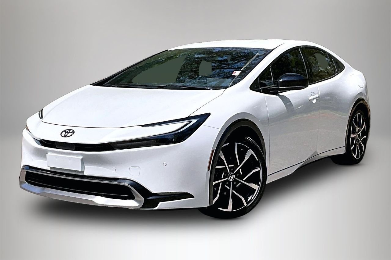 2026 Toyota Prius Plug-in Hybrid