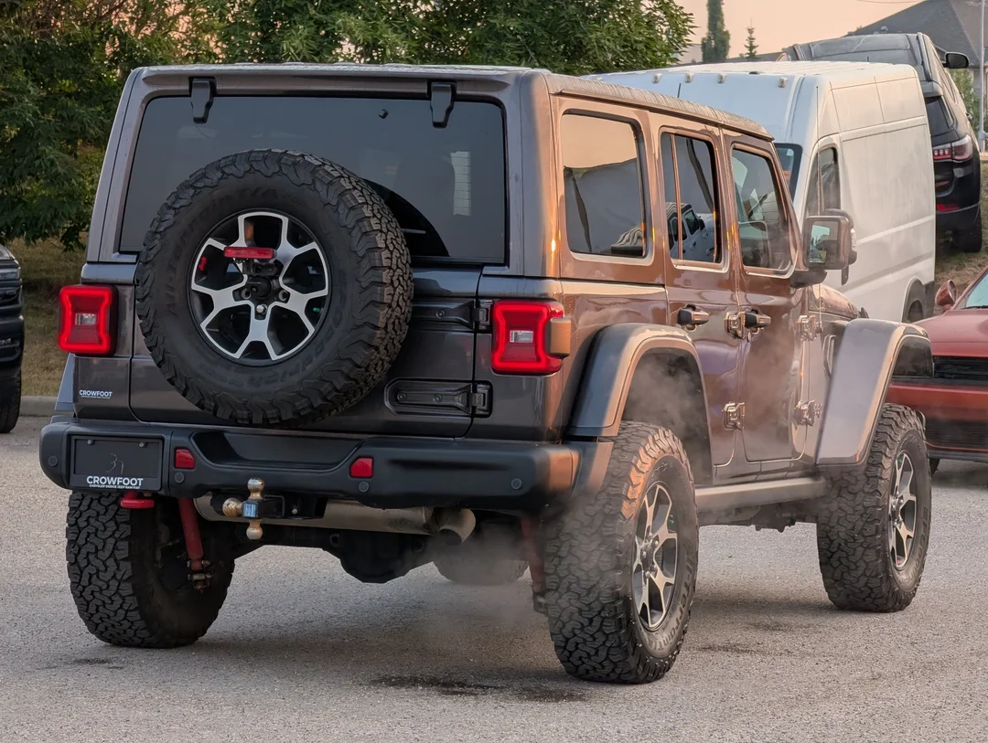 Certified Used 2021 Grey Jeep Unlimited Rubicon - - 4x4 - Leather - Cold Weather Grp - Trailer Tow - LED Grp & More! image 8