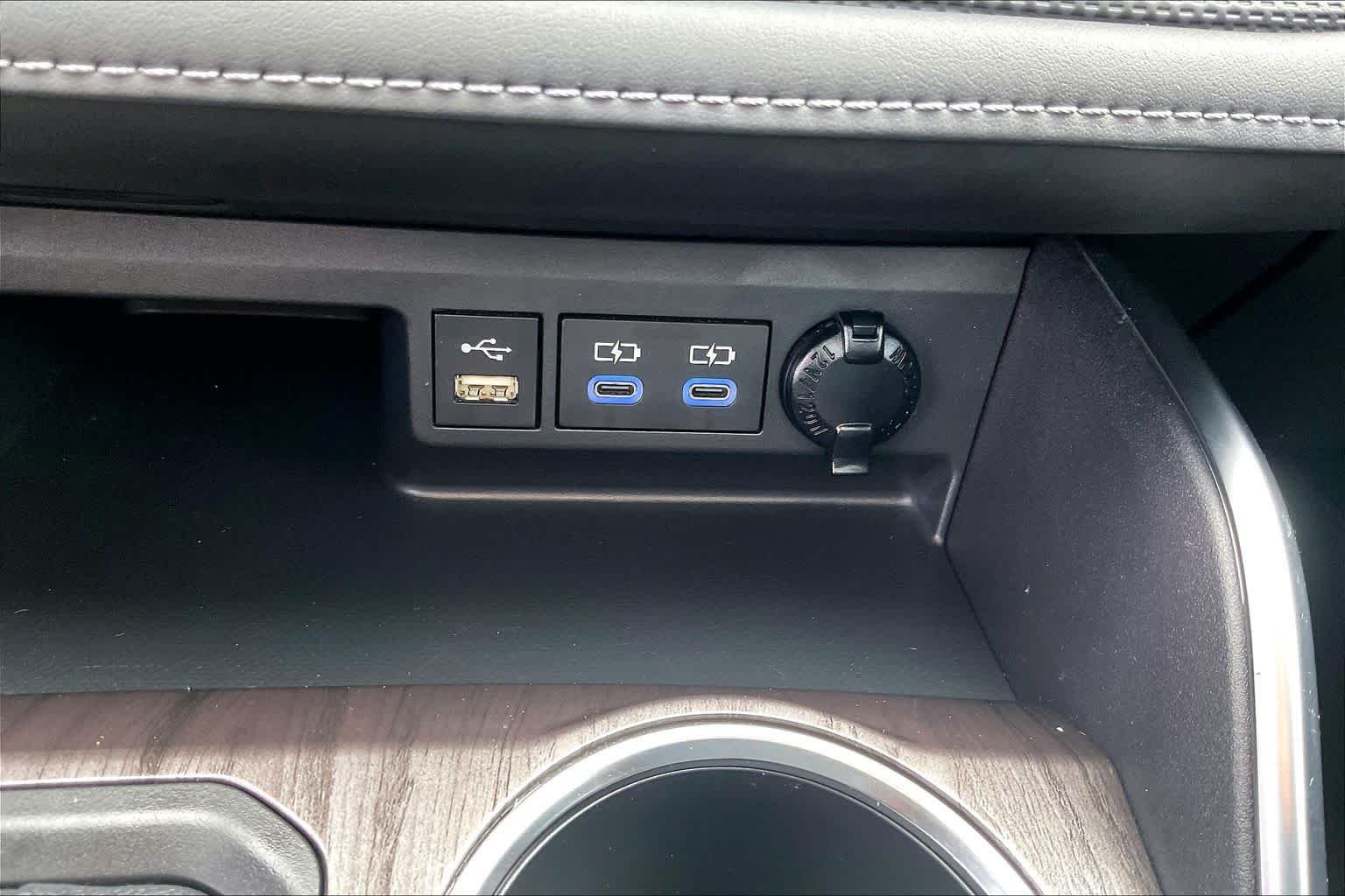 Used 2022 Midnight Black Metallic Toyota Platinum image 33