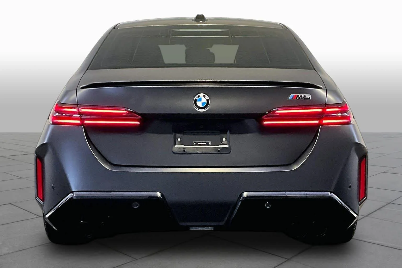 Used 2026 Dark Graphite Metallic BMW  image 5