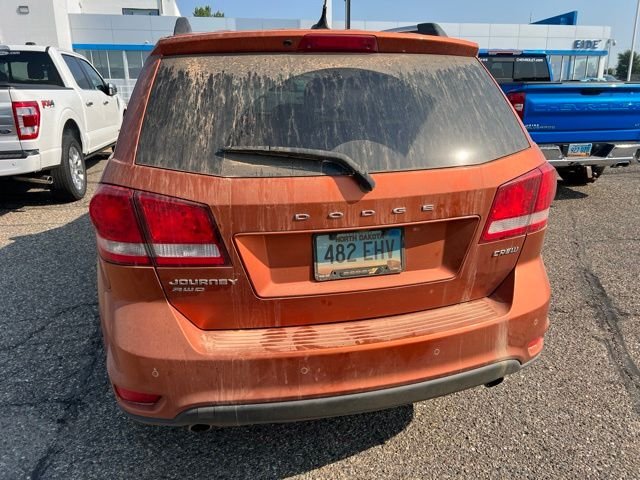 Used 2011 Orange Dodge Crew image 7