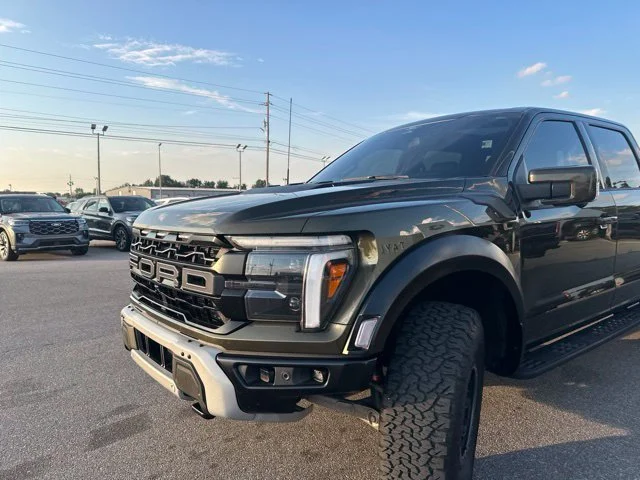 Used 2024 Green Ford Raptor image 34