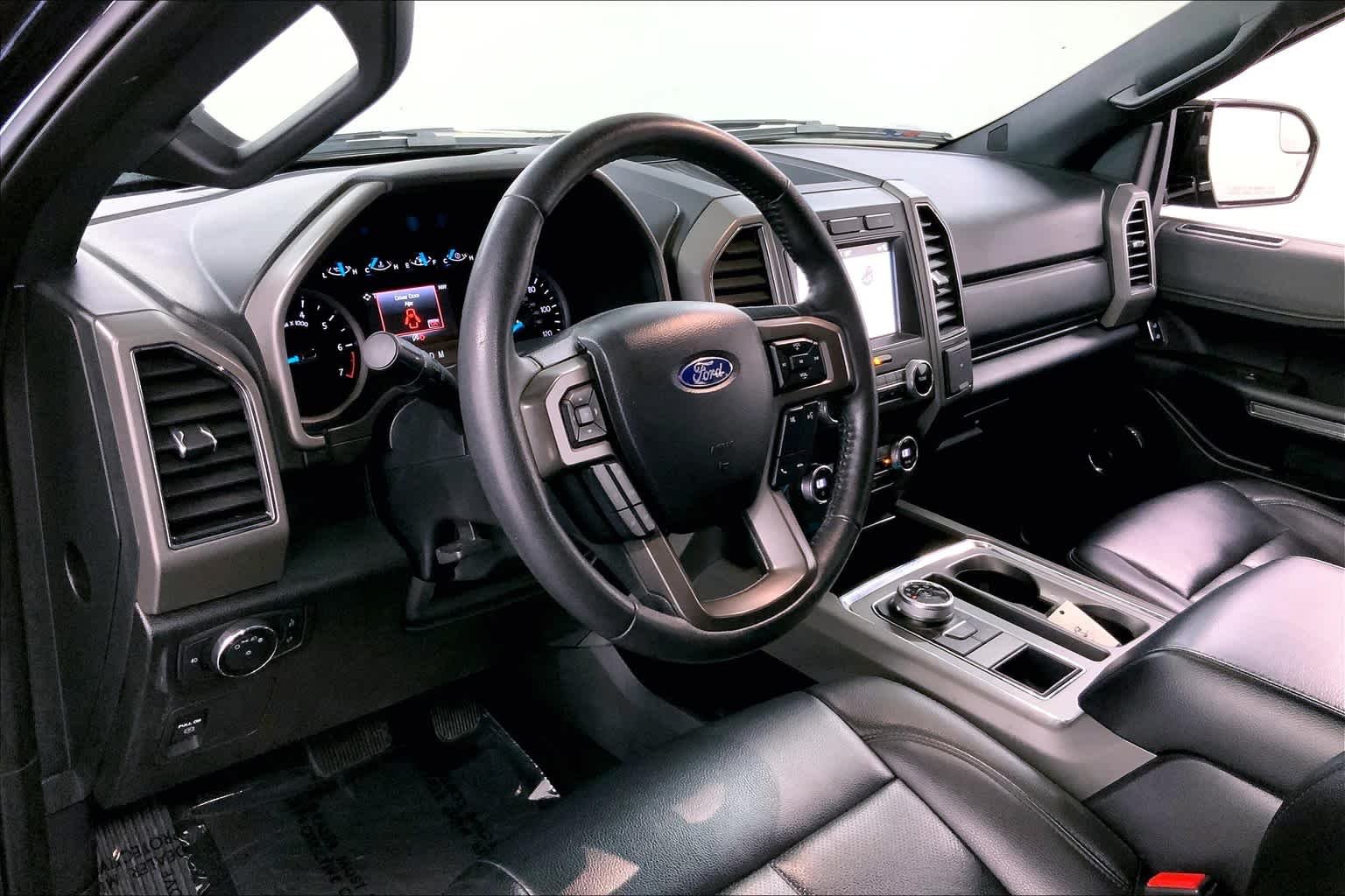 Used 2019 Agate Black Metallic Ford XLT image 15