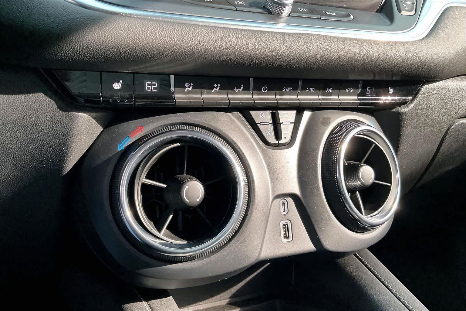 Used 2024 Sterling Gray Metallic Chevrolet LT image 31