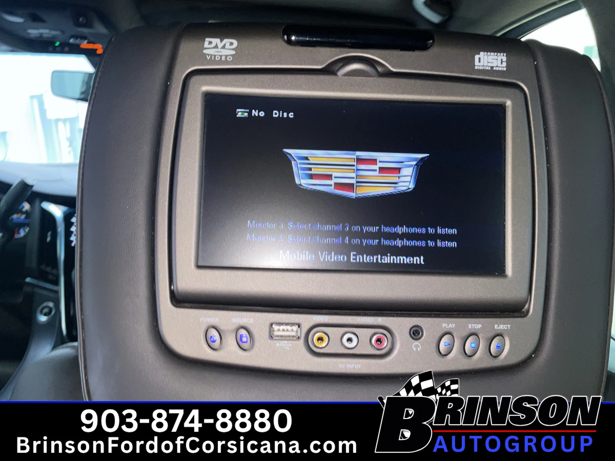 Used 2018 Radiant Silver Metallic Cadillac Platinum image 16