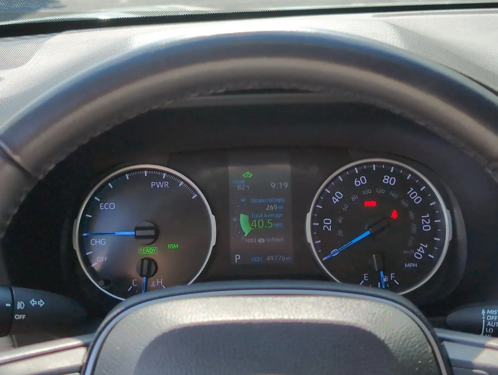 Used 2022 Blizzard Pearl Toyota Hybrid XLE Premium image 28