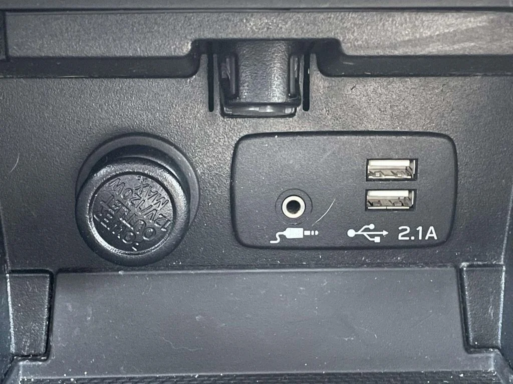 Used 2019 Crystal Black Silica Subaru Limited image 21