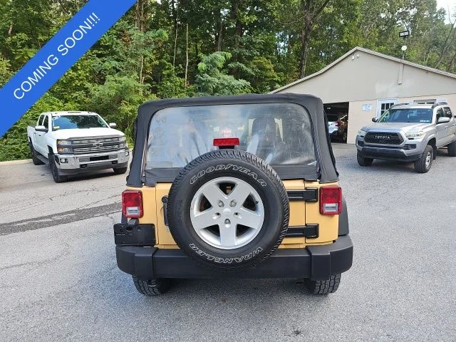 Used 2013 Beige Jeep Sport image 4
