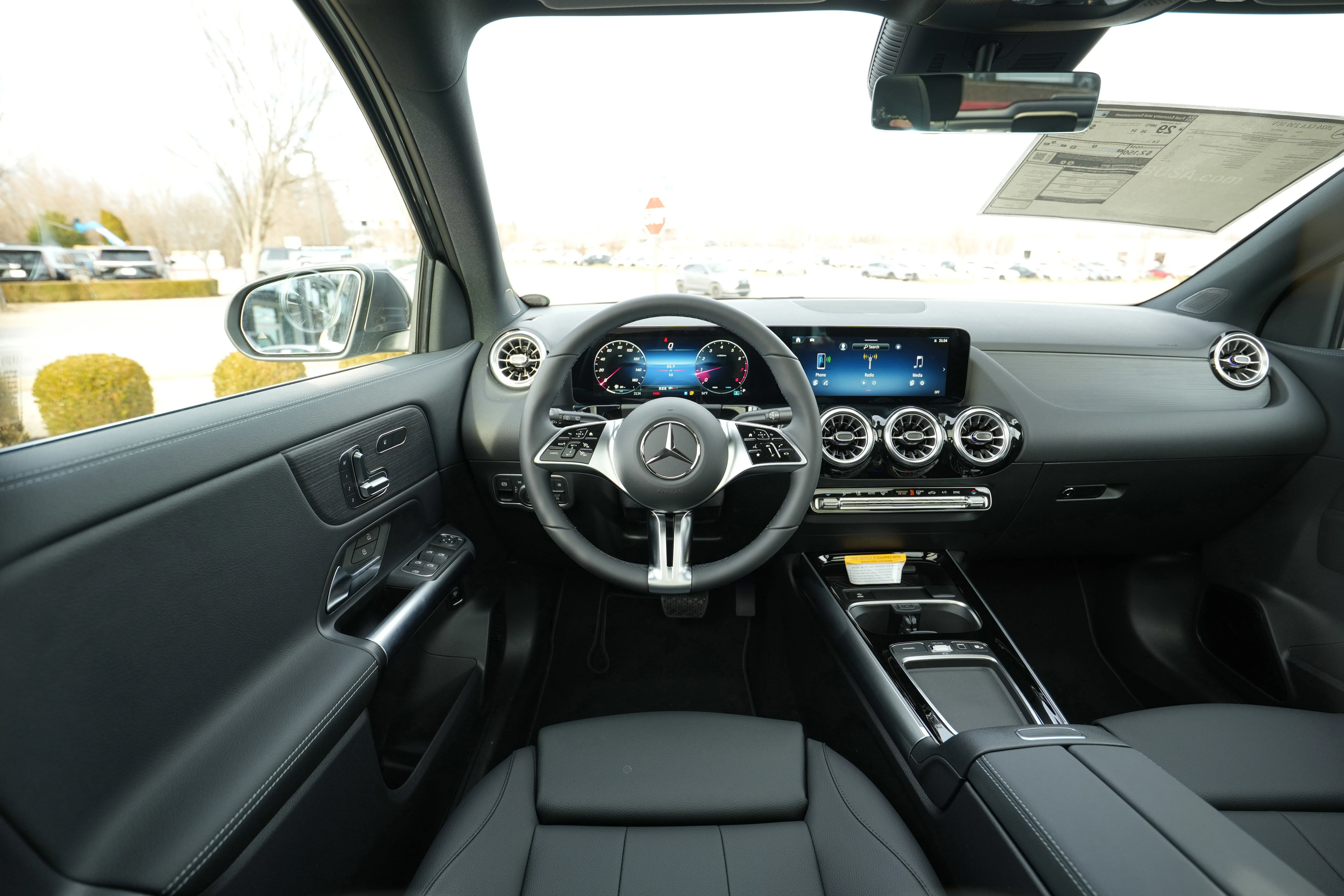 Used 2026 Gray Mercedes-Benz GLA 250 image 21