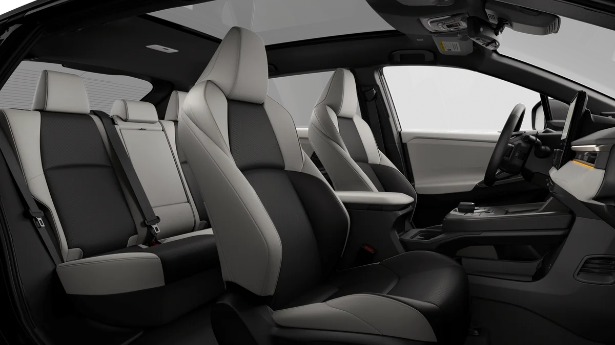New 2027 Wind Chill Pearl with Midnight Black Metallic roof Toyota Limited image 20