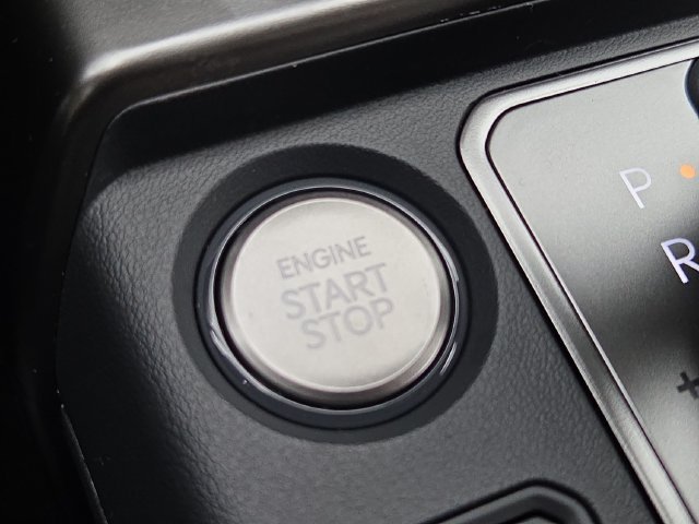 New 2027 Snow White Pearl Kia EX image 14