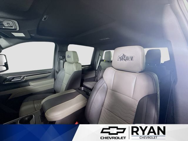 2026 Chevrolet Silverado 2500 HD ZR2 - Photo 21