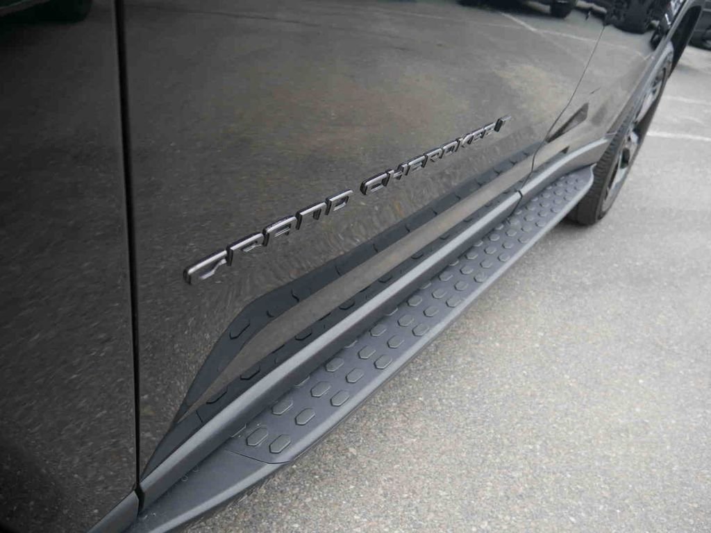 Certified Used 2024 Black Jeep Altitude X image 19