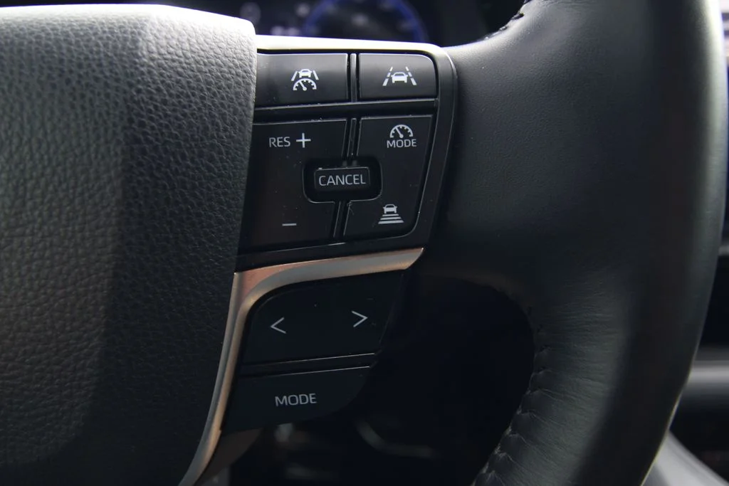 Used 2023 Black Toyota XLE image 20