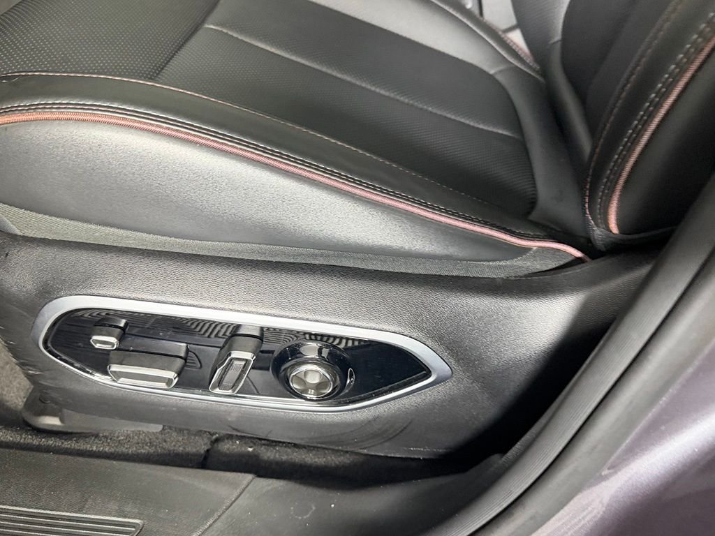 Used 2024 Gray Jeep Launch Edition image 28