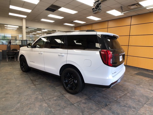 Used 2025 Oxford White Ford Platinum image 5