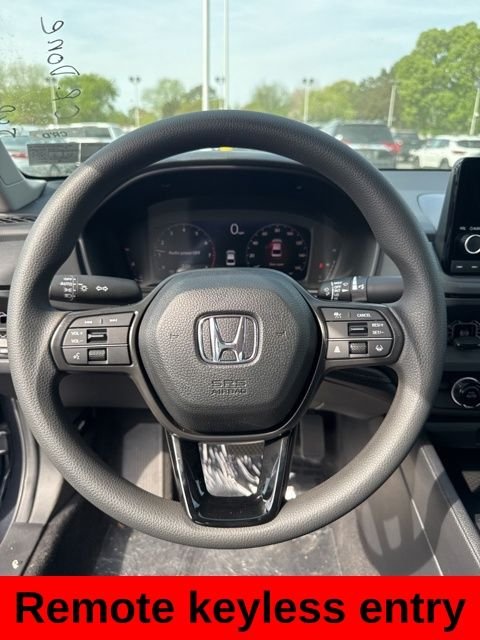 Used 2025 Gray Honda LX image 15