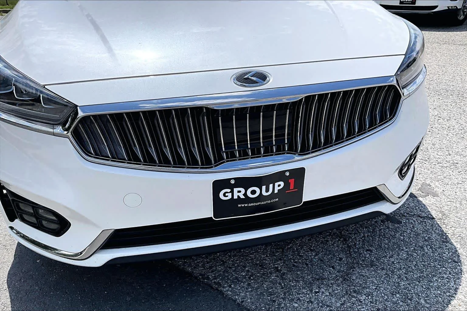 Used 2019 Snow White Pearl Kia Technology image 46
