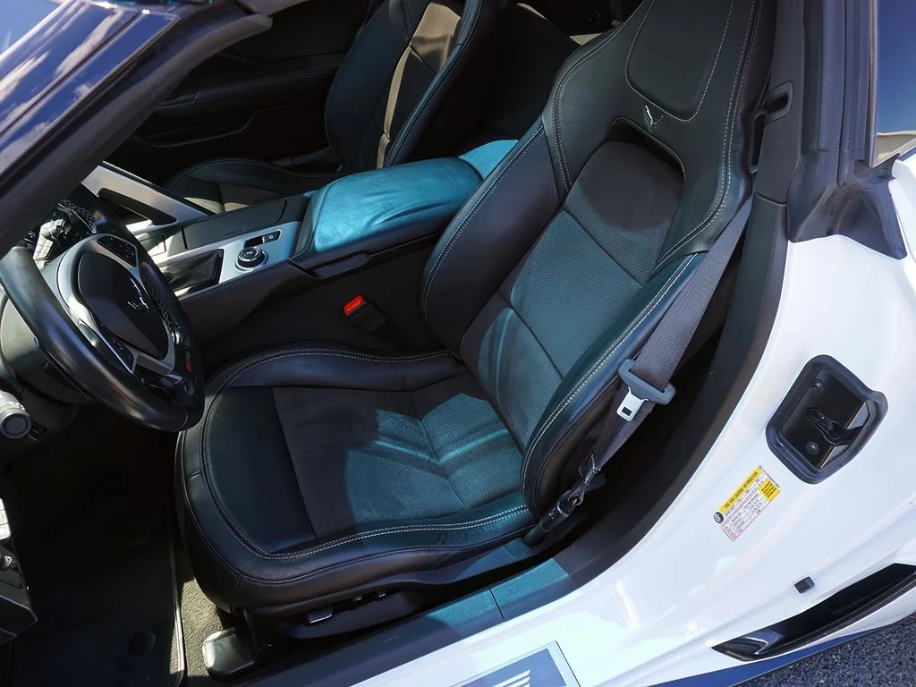 2016 Chevrolet Corvette 2LZ - Photo 15