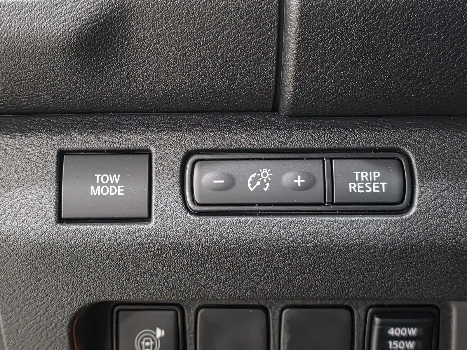 New 2026 Boulder Gray Pearl Nissan Crew Cab PRO-4X® image 24