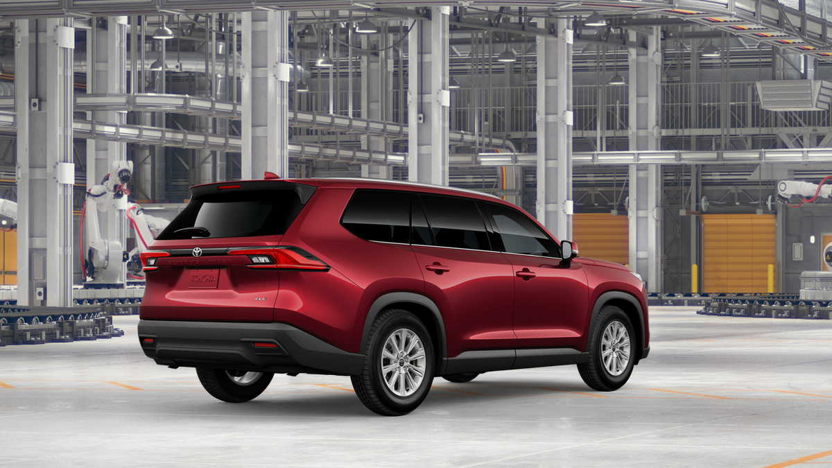 New 2026 Ruby Flare Pearl Toyota XLE image 10